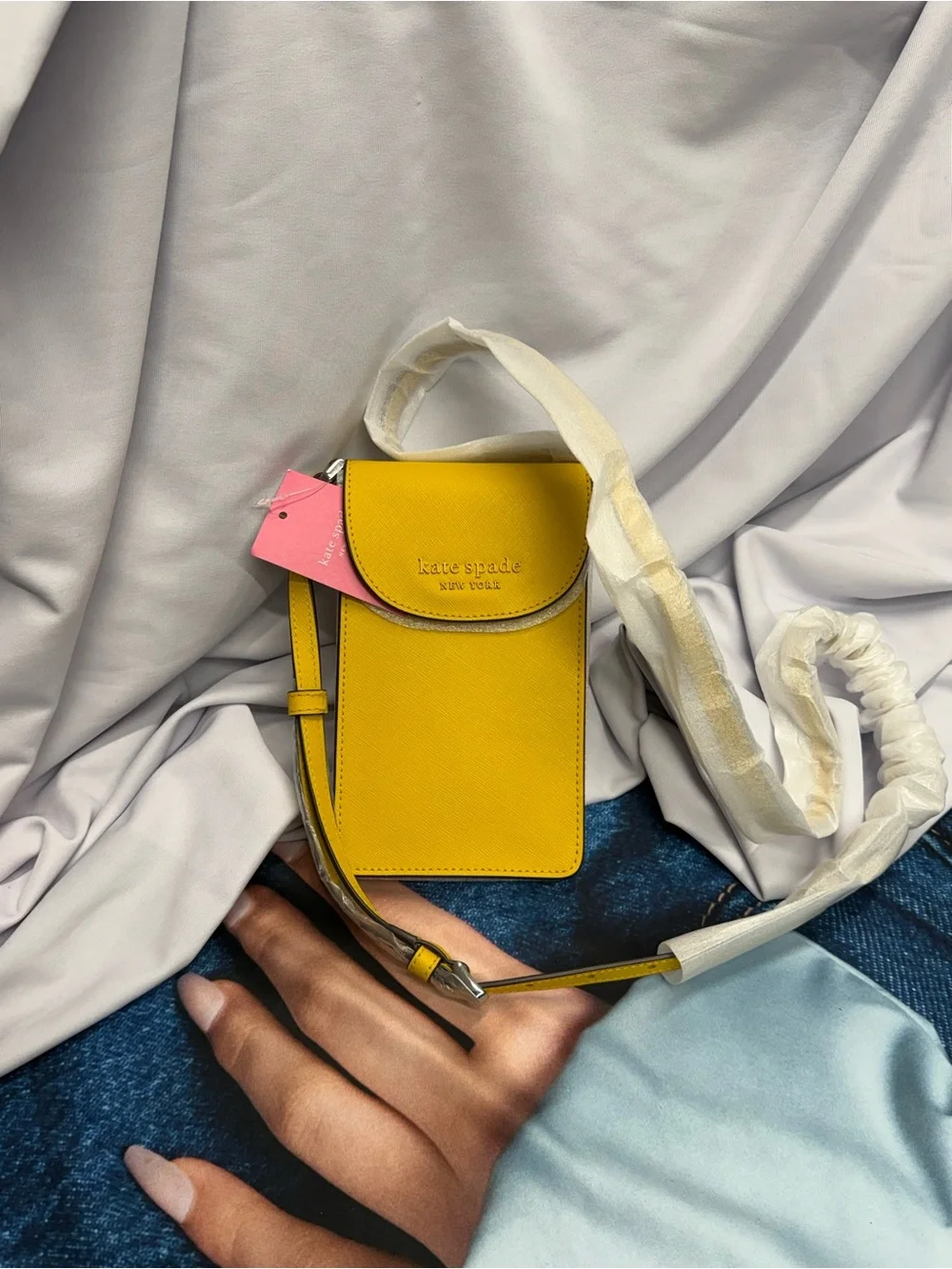 (new+tag) Kate Spade yellow saffiano league crossbody phone bag 7.25 x 4.25 inch